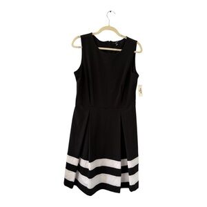NWT GNW Striped Flare Dress in Black/White Size 10